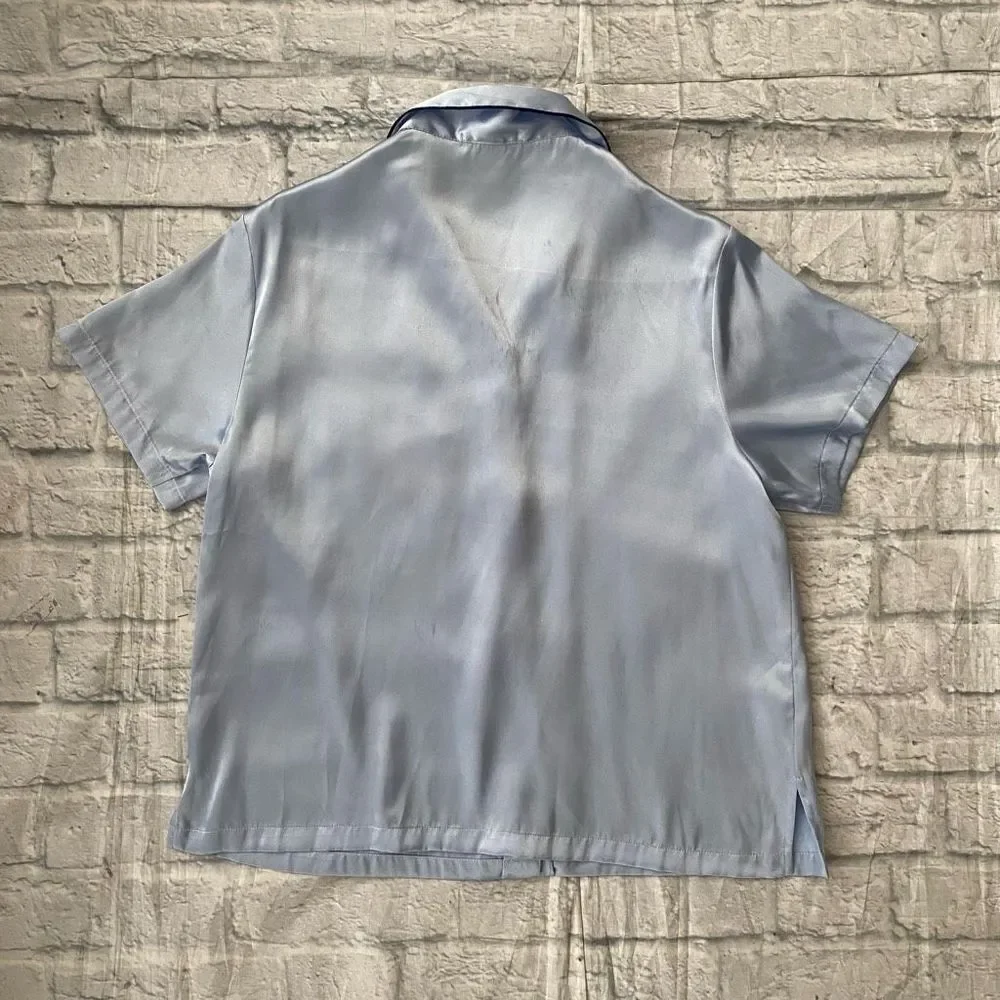 Jones New York women L short sleeve and shorts satin pajama set light blue ￼